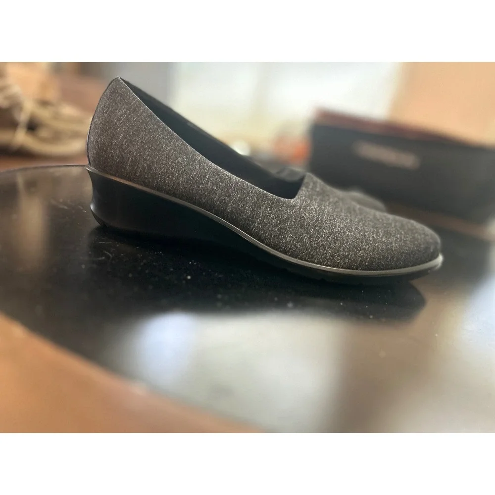 ECCO Soft 7 Wedge Pump Women 38 Charcoal Gray Excellent Slip On Low Heel